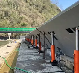 液压翻板闸门